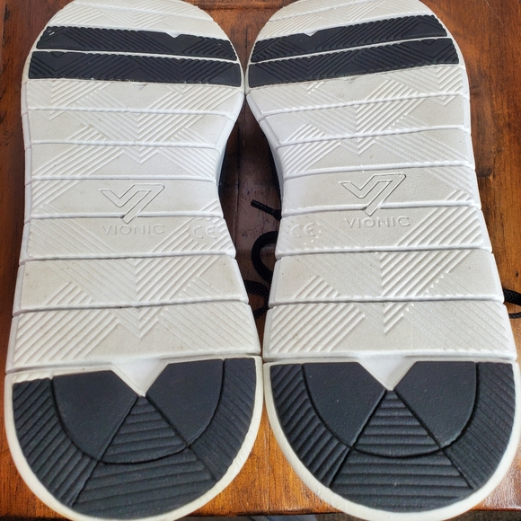 Vionic Shoes - Picture 5 of 7